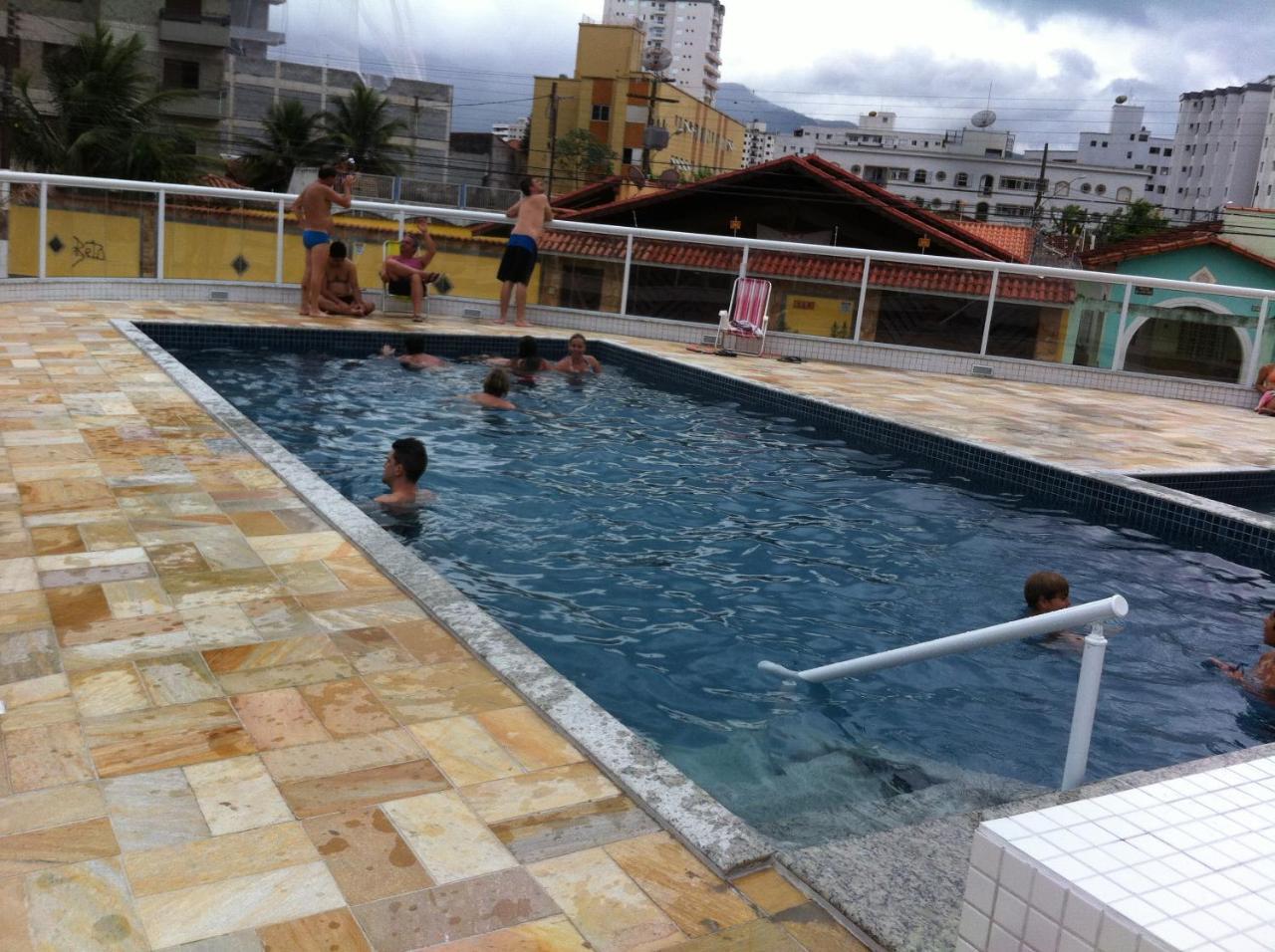 Apartment Grande Cond Clube Feirinha Churras Na Sacada Praia Grande (Santos)