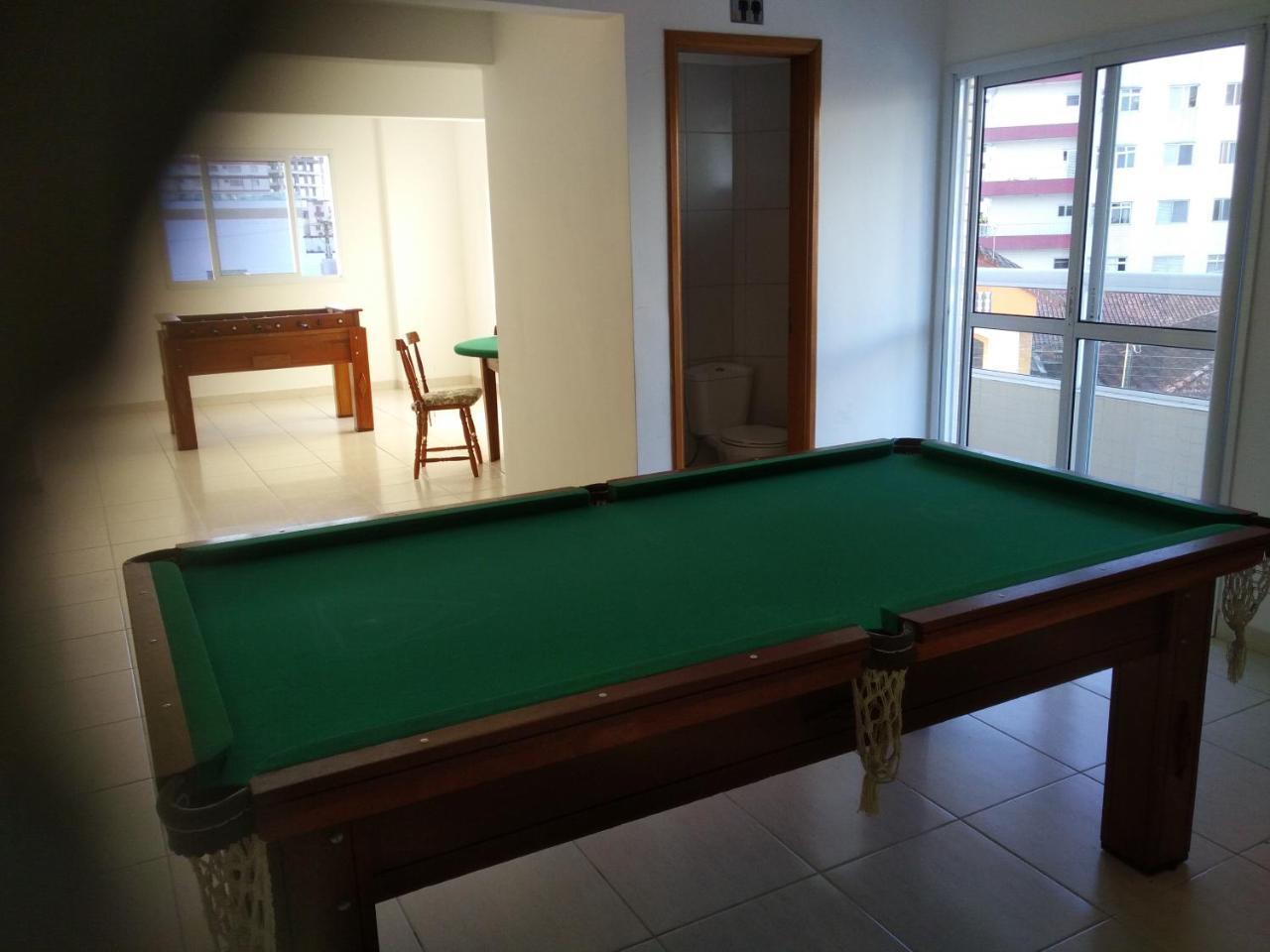 Grande Cond Clube Feirinha Churras Na Sacada * Praia Grande (Santos)